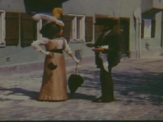 Мръсен оказа на костюм drama мръсен видео в vienna в 1900: hd ххх филм 62