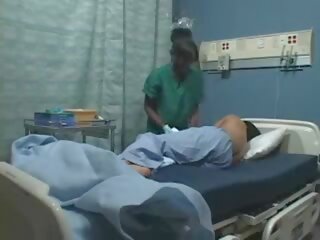 Sri lankan バディ ファック ブラック 恋人 で 病院: フリー x 定格の クリップ ある